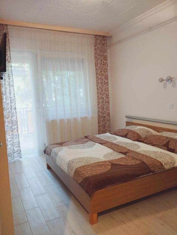 Ildiko Apartman Hajdúszoboszló المظهر الخارجي الصورة